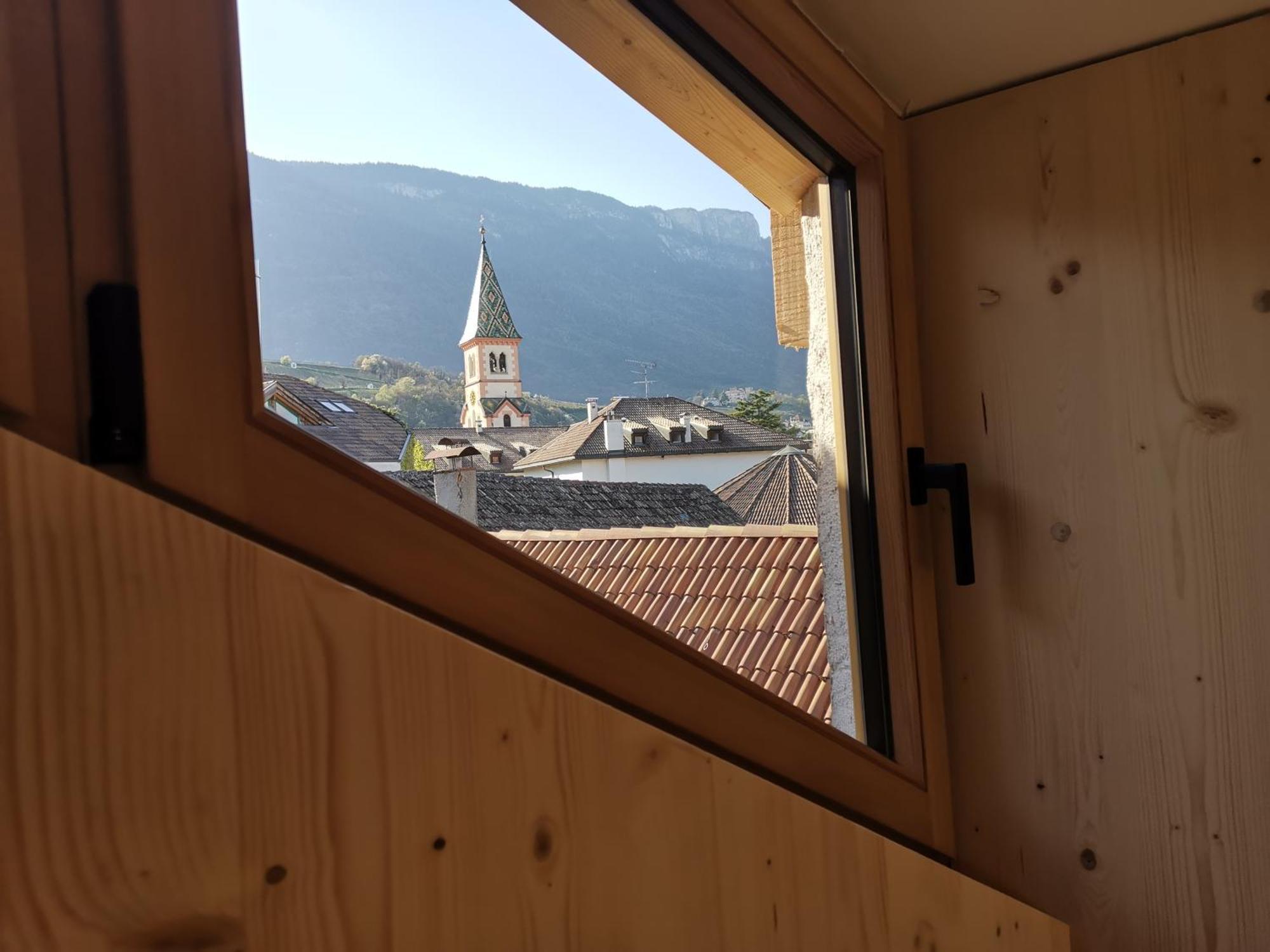 Ferienwohnung Ansitz Grustdorf Eppan an der Weinstraße Exterior foto