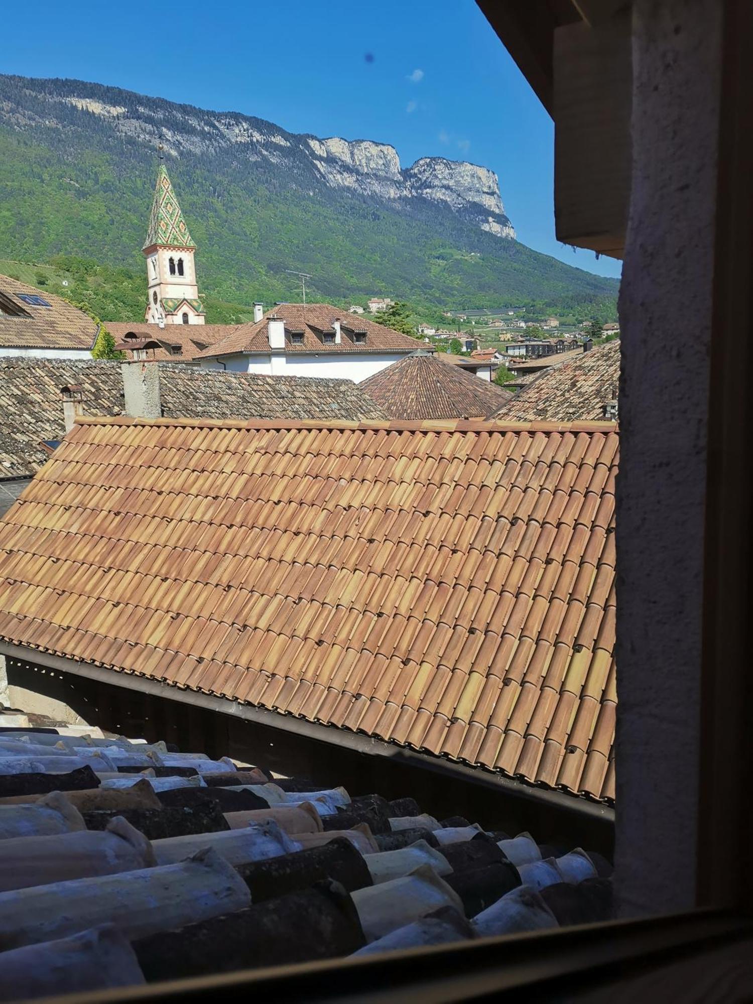 Ferienwohnung Ansitz Grustdorf Eppan an der Weinstraße Exterior foto