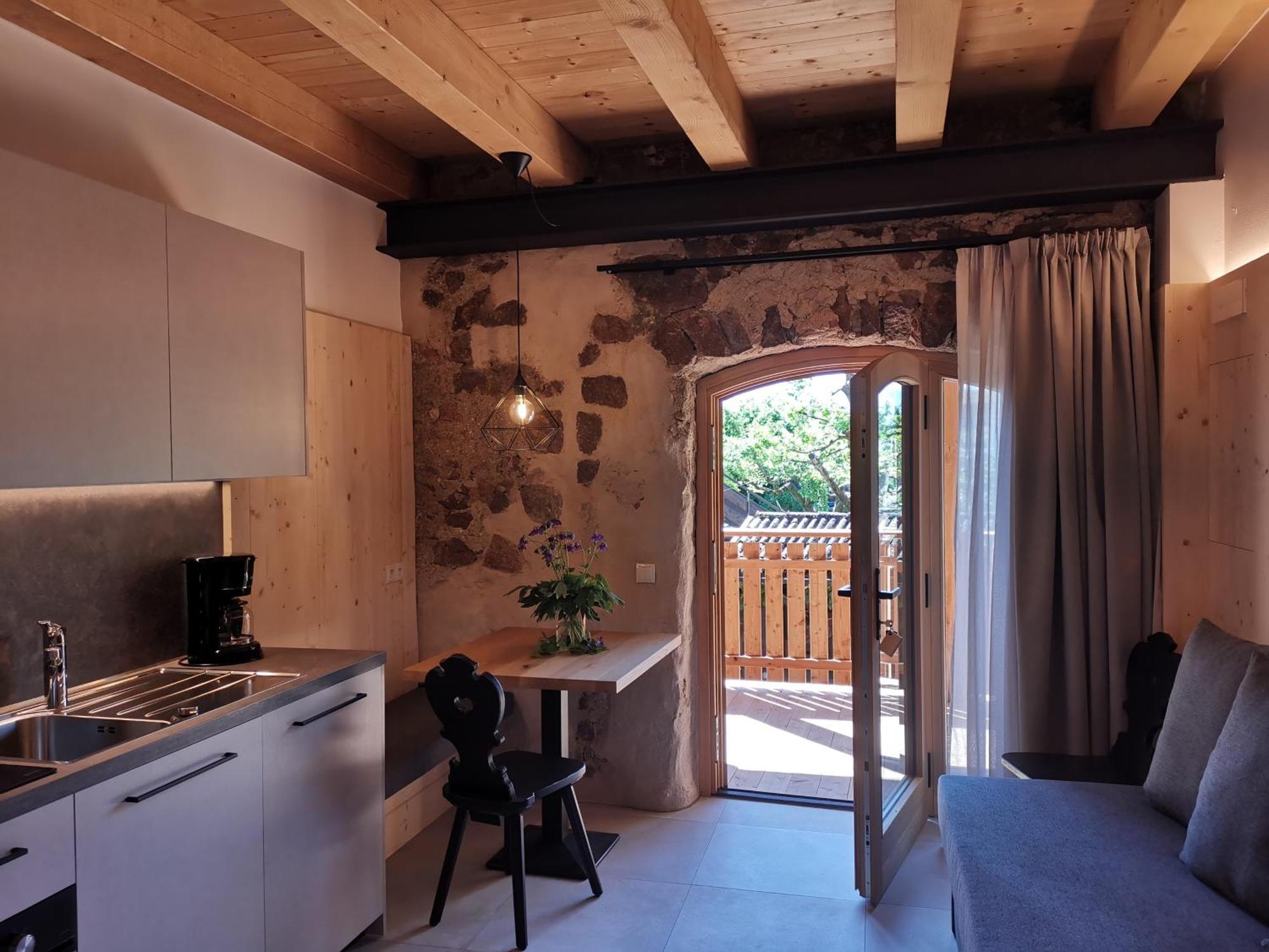 Ferienwohnung Ansitz Grustdorf Eppan an der Weinstraße Exterior foto
